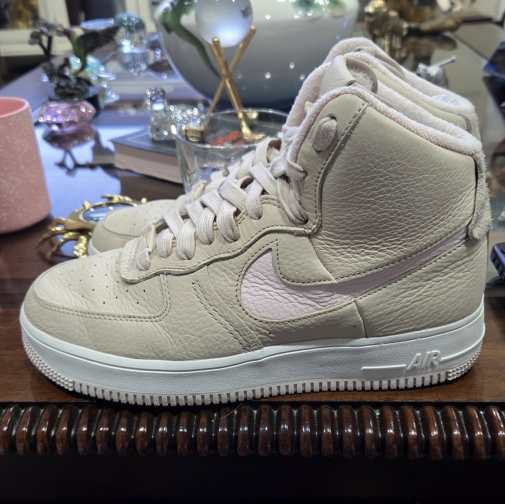 Nike Air Force 1 High Women's Beige and Pink High-Top Athletic Shoes
